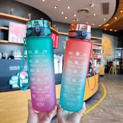 Motivational Water Bottle – 1L Time Marker Bottle for Daily Hydration